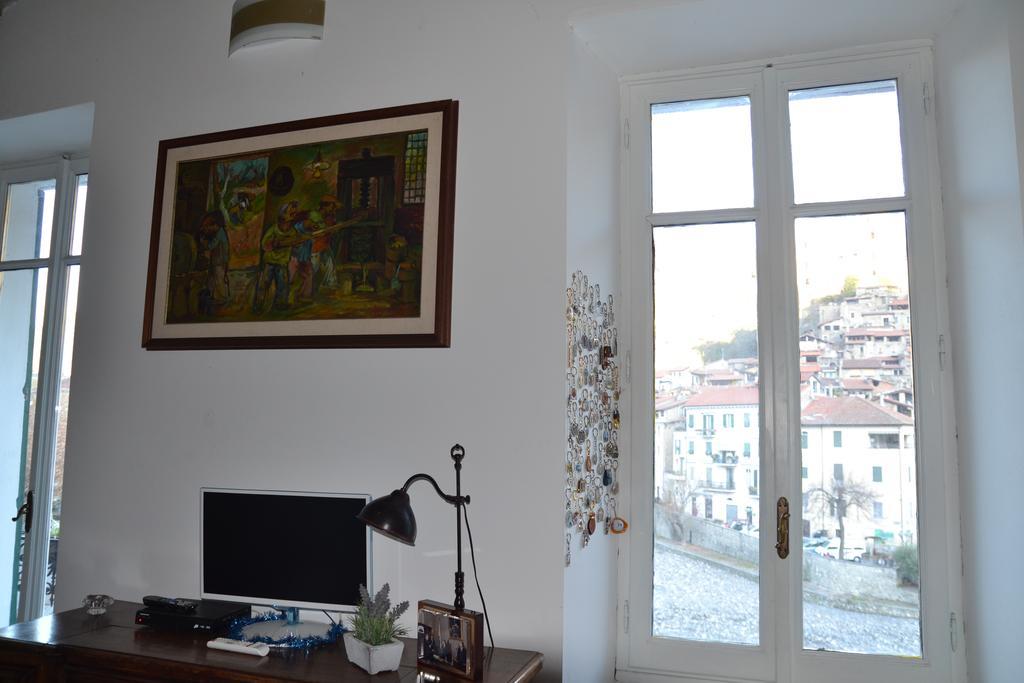 דירות דולצ'אקווה Al Ponte Vecchio מראה חיצוני תמונה